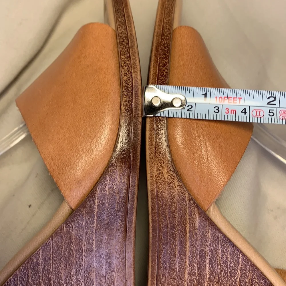 Barbara Barbieri leather wedge sandal ankle strap